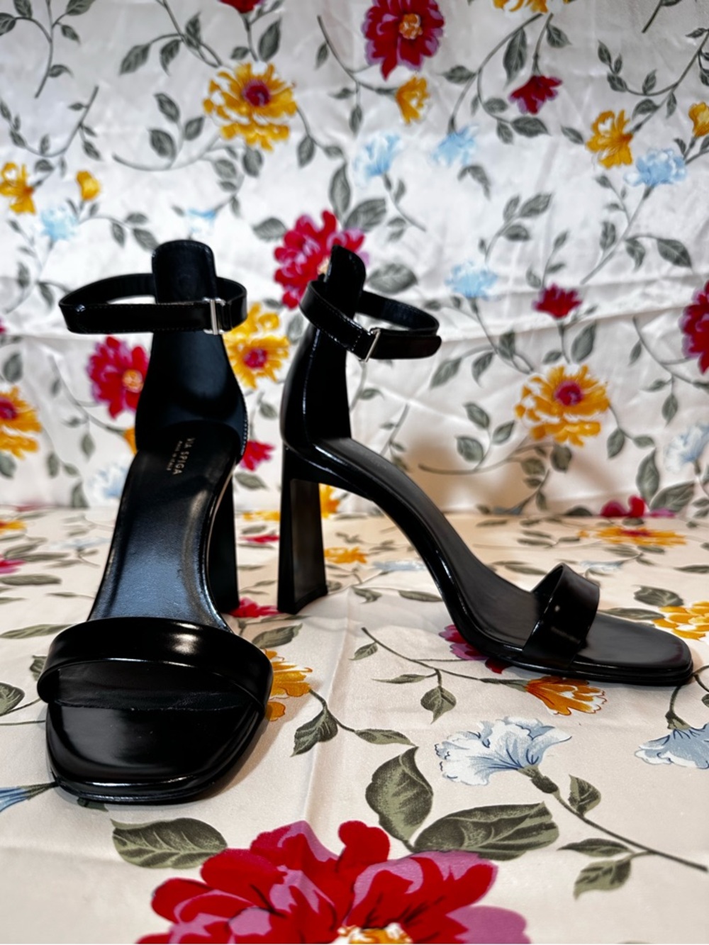 VIA SPIGA BLACK FAXON ANKLE-STRAP HEEL LIKE NEW SIZE 7